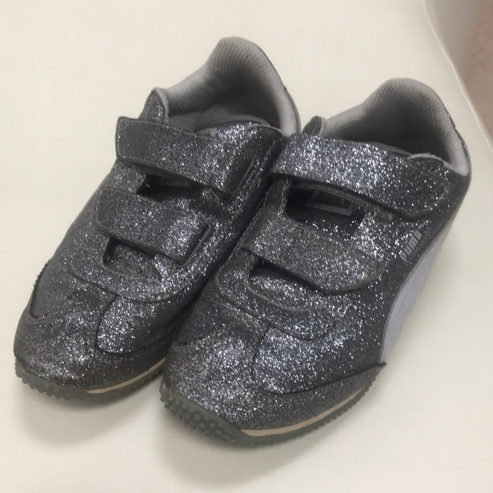 Girls puma Velcro glitter sneakers
